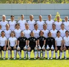 Dfb team deutschland der frauen vs türkei das 1:0 im zeitraffer endstand 7:0. In Deutschland Der Dfb Kader Fur Die Frauen Fussball Wm 2011 Bilder Fotos Welt