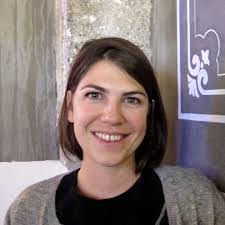 Martha Poller's Instagram, Twitter & Facebook