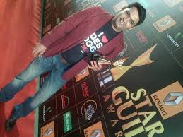 Biswa's sense of humor is different for different sorts of audiences, but none the less, he doesn't let them down and keeps them entertained throughout the show. Star Guild Awards 2014 Best Comedy Show Comedy Nights With Kapil Filmibeat