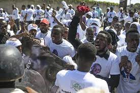 Originally scheduled to take place from 24 july to 9 august 2020, the gam. Haitian President S Hometown Holds Funeral Amid Violence