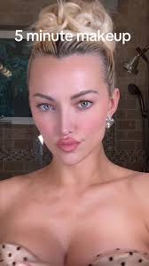 Lindsey Sabrina Perales