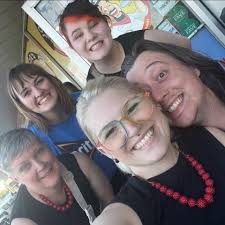 What adult choir groups or musical theatre programs are available in Kansas  City?