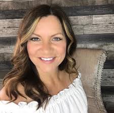 Amazon.com: The Journey Back to Self: Discover You Are The Light You Seek  eBook : Monroe, Stacy: Kindle Store