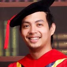 Garry Dianto, SH., MKn. Email & Phone Number