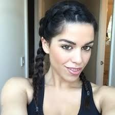 Maria Oakley's Instagram, Twitter & Facebook