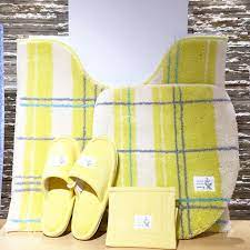 こんにちは 店長イトウです 今日はエブリートイレシリーズ ご紹介致します 風水でも人気の黄色の トイレマットです お店でも人気あります 店頭でチェックしてみて下さい 今日も楽しみましょう slip on sandal slip on instagram