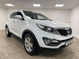 Another option is to unroll the window if the car is equipped with manual windows. 2012 Kia Sportage Crdi 2 8 450