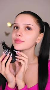 Historias paranormales mientras me maquillo