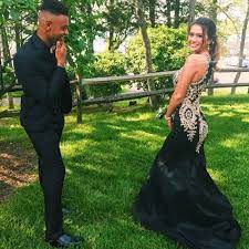 At these clothing stores , find dresses that are stylish whether you're looking for your perfect staple dress or a special vintage clothing look, shop at new york's best dress stores before hitting the best jewelry stores and. Nyc Glitz Dresses New York City Glitz Prom Dress Poshmark