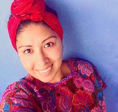 LOS TRADS: Caroline Álvarez