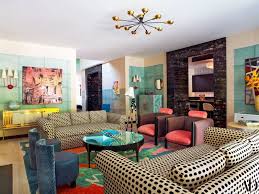 Kelly wearstler dining room design • the dining room walls, as well as most walls in this home, are covered in textured linen wallpaper squares in complementary shades. World S Most Famous Interior Designers Series Kelly Wearstler