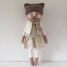651 Gilla Markeringar 33 Kommentarer Luckyjuju One Word Not Two Luckyjuju Pa Instagram She S So Fa Homemade Cloth Dolls Kitty Clothes Homemade Dolls