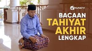 Mengangkat jari telunjuk saat tahiyat (angkat jari sampai bacaan 'asyhadu alla ilaha illallah). Bacaan Sholat Bacaan Tahiyat Akhir Dan Doa Tahiyat Akhir Yang Betul Sesuai Sunnah Lengkap 2019 Youtube