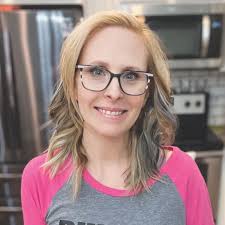 🎉 Welcome, Laurie Jamison! 🎉 We're thrilled to welcome Laurie Jamison as  our new Director of Business Deposits at Piedmont Federal Bank! With 25+  years of experience, Laurie brings expertise in creating