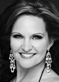 Tami Weber's Instagram, Twitter & Facebook