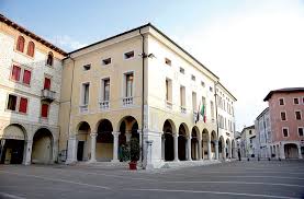 Consulta 2,367 fotos y videos de tentazioni tomados por miembros de tripadvisor. Palazzo Comunale Visit Sacile