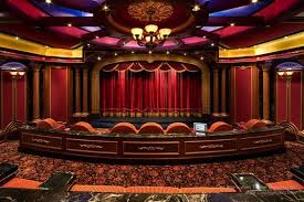 Blog de críticas y artículos de cine! Saskatchewan Mansion Featured On Million Dollar Rooms At Home Movie Theater Million Dollar Rooms Mansions