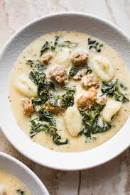 This Easy Gnocchi Soup With Sausage And Kale Is Total Comfort Food It S Fast Filling And Is Sure To Be A New Favorite Best Soup Recipes Gnocchi Soup Recipes