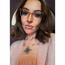 Rachel Lafferty (rachyyyboo)