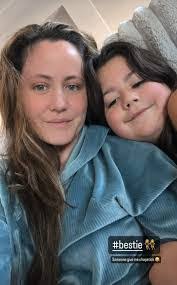 Marcie Hampton's Instagram, Twitter & Facebook