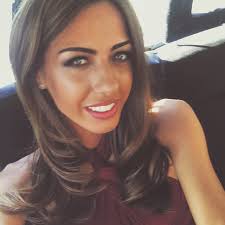 Ellie Ward (@EllieWardX)