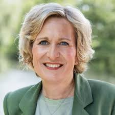 What an awesome transformation we did this year! Very proud of our Mary  Street project. Many thanks to Jeff Ramseyer, Henk de Ruiter, Bart Bakkum  and all the contractors who helped make