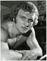 Bill Drover boxer •