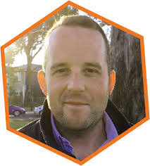 Kevin Varney's Instagram, Twitter & Facebook