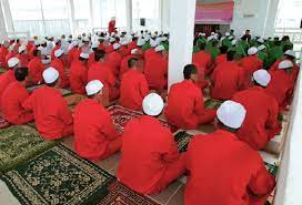 Pusat pemulihan akhlak machang, 18500 machang, kelantan. Penghuni Pusat Akhlak Bersih Jiwa Ketika Ramadan