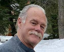 Earl Schleicher's Instagram, Twitter & Facebook