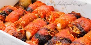 Questo piatto è una vera esplosione di sapori! Involtini Di Peperoni Al Forno Facilissimi E Sfiziosi L Angolo Delle Prelibatezze