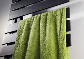 De hsk handdoekenradiator yenga is leverbaar in vele kleuren. Inspiration Bad Heizung Dach Ulbricht