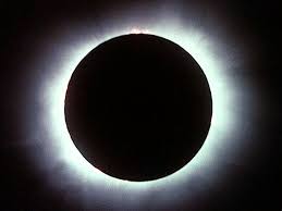 Een zonsverduistering is een geheel spectaculairder gebeuren dan een maansverduistering: Wanneer Er Een Totale Zonsverduistering Zal Zijn
