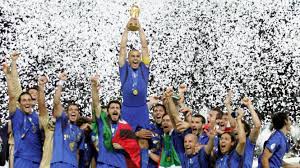 Portale dedicato al calcio giovanile italiano con notizie e approfondimenti sui campionati primavera il grande amore dei tifosi partenopei per il napoli calcio è stato ripagato da bellissime partite,rimaste. Nazionale Di Calcio Italiana La Storia E I Successi