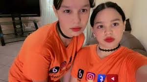 Misaela y Michelle, las hermanas que alaban a Dios en distintos idiomas