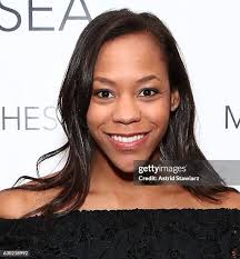 59 photos et images haute résolution de Nikki Crosby