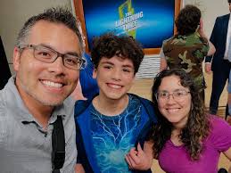 The talented Chris Tieu with some really fun and fantastic family pics of  us last weekend at Backbay. My man!