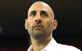 Antonio Spinelli dejó der DT de Chivas Femnil y Joaquín Moreno lo reemplaza 