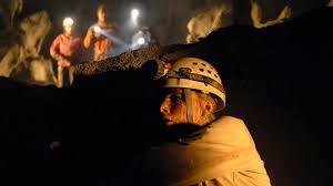 It was directed by jon harris from a screenplay by james mccarthy, j blakeson. Substream S 31 Days Of Halloween The Descent Part 2 2009