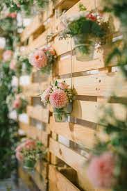 Wood And Flowers Country And Romantic Picture By Enroute Wedding Flowers Wood Rustic Country Pallet Wedding Fun Wedding Decor Pallet Wedding Decor