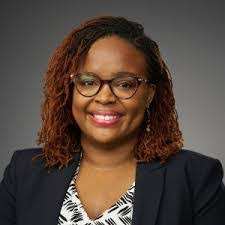 Angela Mclaughlin's Instagram, Twitter & Facebook