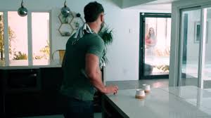 Codi Vore's steamy coffee house milking session