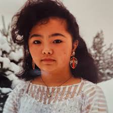 Cinderella look Makeup Artist & Hairstylist: @Cyn Beauty Artistry  https://www.facebook.com/cynbeautyartistry?mibextid=ZbWKwL Photographer:  Houa Vang https://www.facebook.com/houavangphotography?mibextid=ZbWKwL  Thank you very much to the talented #hmong ...