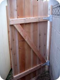Diy Gate Tutorial Dream Book Design Portoes De Madeira Cerca De Pallet Portas De Jardim