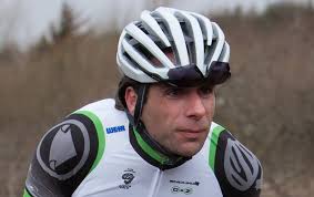 Así es el logo del aventurero que recorrerá África en bicicleta — Brandemia