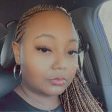 having a family compound is GOALS 🙂‍↔️ .