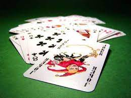 Come Giocare Al Gioco Di Carte Burraco Gratis Storie Folli Carte Da Gioco Giochi Online