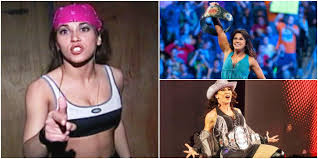 Mickie James | TheSportster