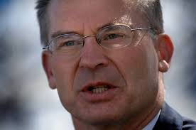 Prominent Canberrans call for inquiry into ACT's child protection system