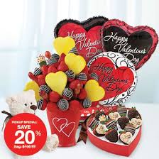 Pickup Special Valentine Valentine S Day Gift Baskets Edible Arrangements Fruit Gifts
